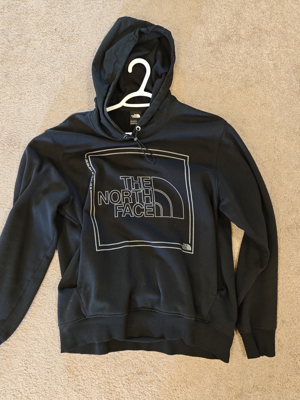 The North Face Men's Black Logo Pullover Hoodie